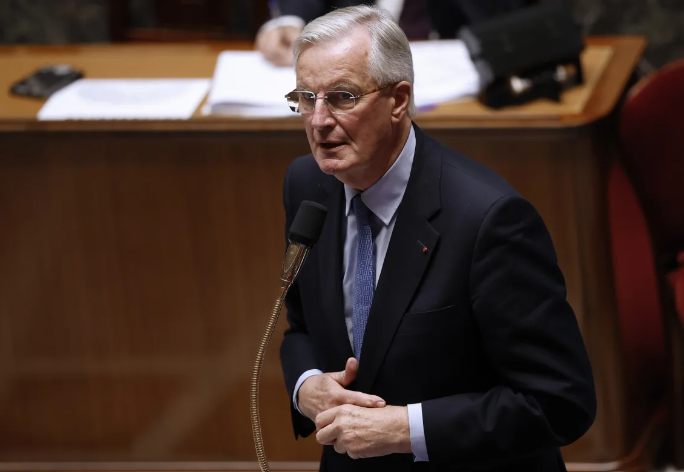 Michel Barnier, moción de censura, gobierno, política francesa, estabilidad gubernamental, elecciones,